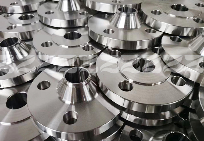 常用的法兰（FLANGES）生产制造标准主要有ANSI/AMSE B16.5,ANSI/ASTM B16.47 - 上海著诚管件制造有限公司